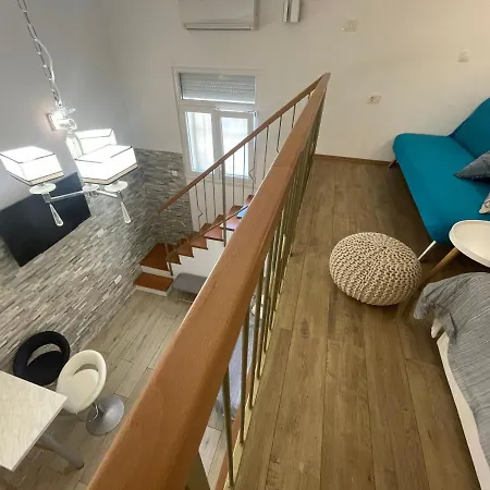 St-gallery Apartment *