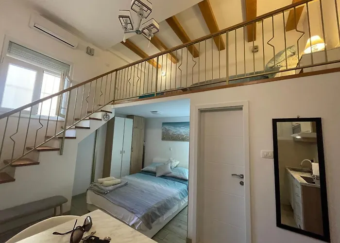 St-gallery Lägenhet